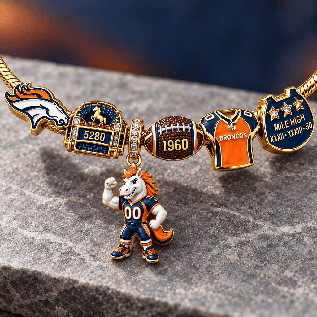 DVBC Silver Charm Bracelet Set NTVA